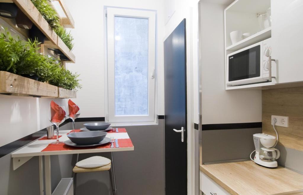 Prime Location Stylish Flats Budapeste Exterior foto